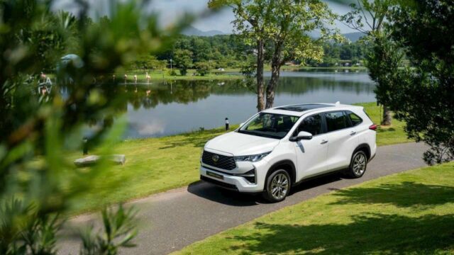 INNOVA CROSS HEV