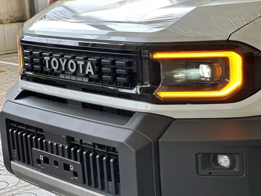 Lốp treo dự phòng Land Cruiser FJ